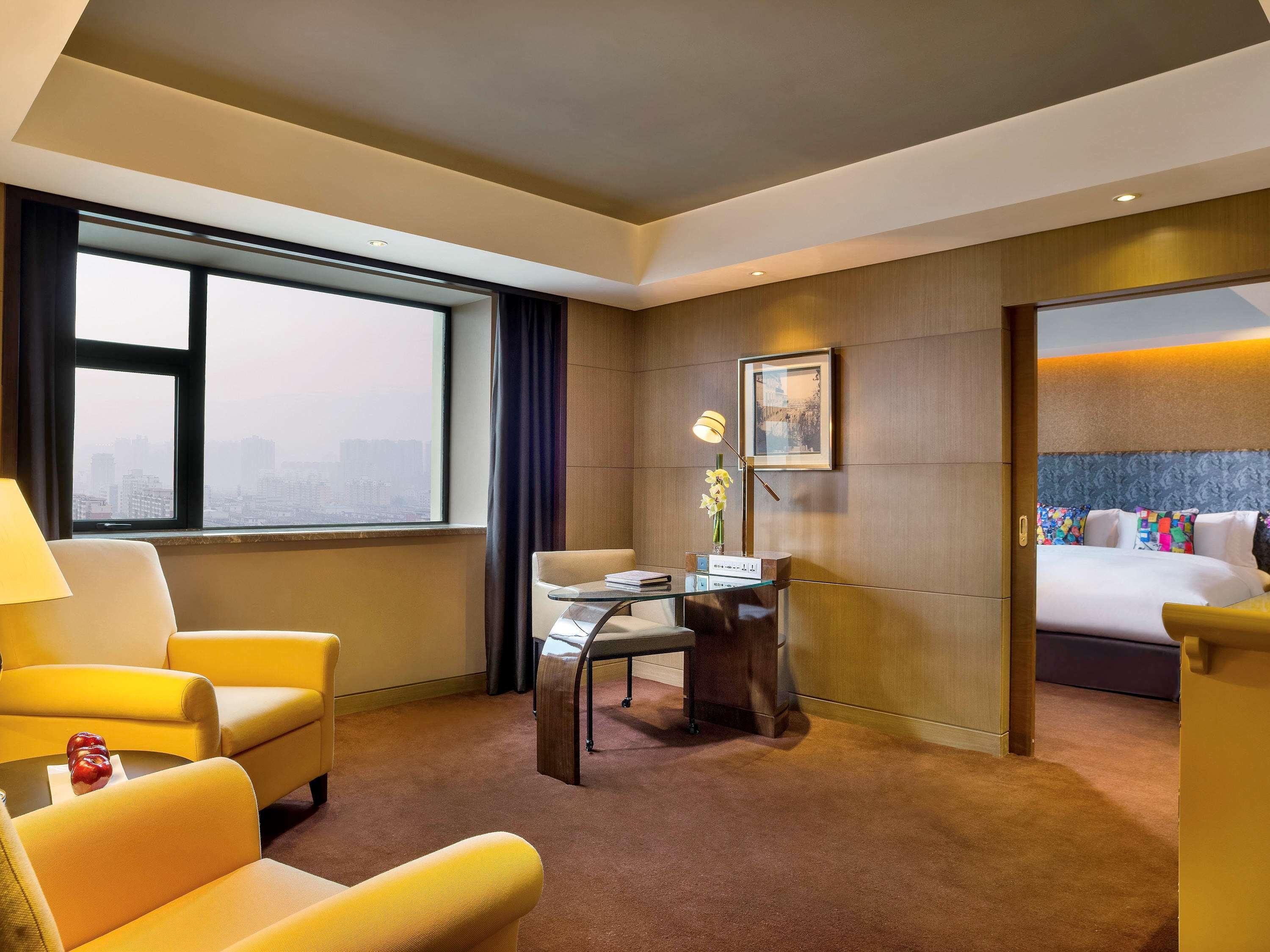 Sofitel Zhengzhou International Hotel Eksteriør billede